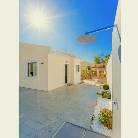 Вилла Luxury Akti Barbati 3 With Private Pool Pyrgi (Corfu)